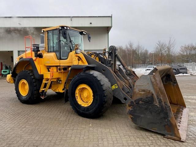 фронтальный погрузчик VOLVO L150H