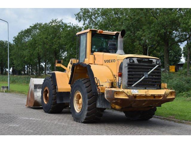 фронтальный погрузчик VOLVO L180F