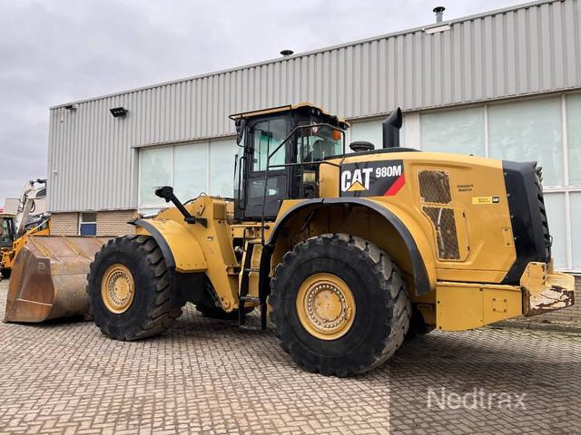 фронтальный погрузчик CATERPILLAR 980M