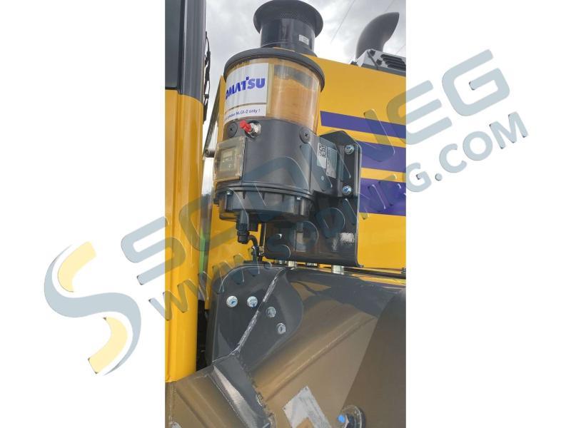 фронтальный погрузчик KOMATSU WA270-8E0