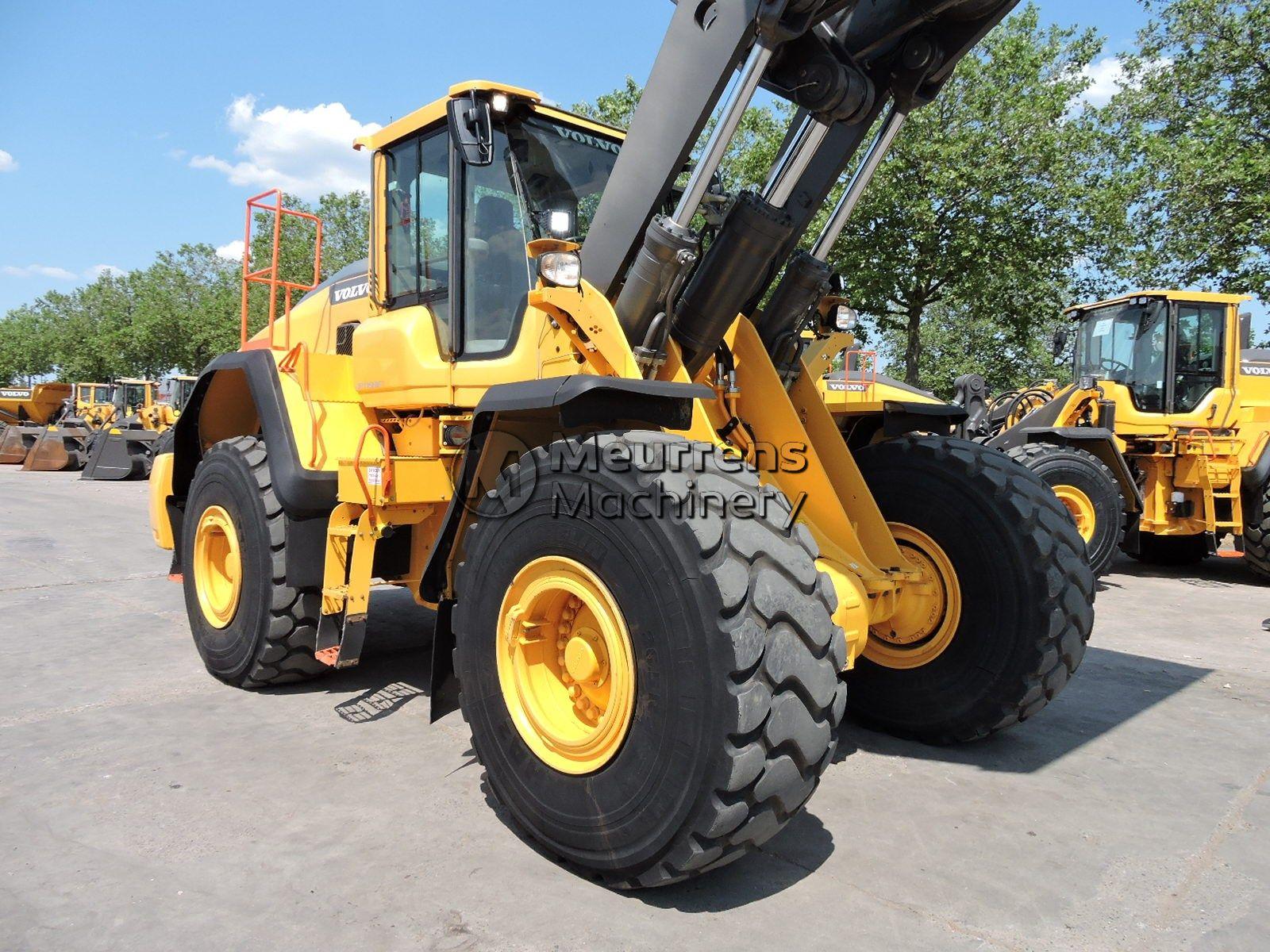 фронтальный погрузчик VOLVO L180H