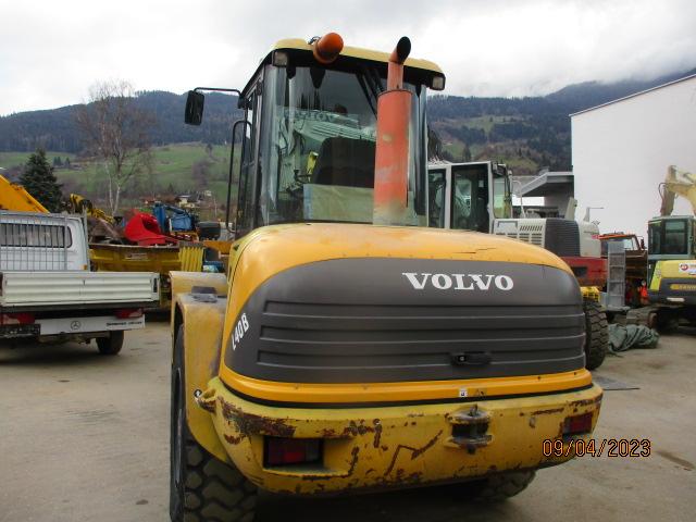 фронтальный погрузчик VOLVO L 40