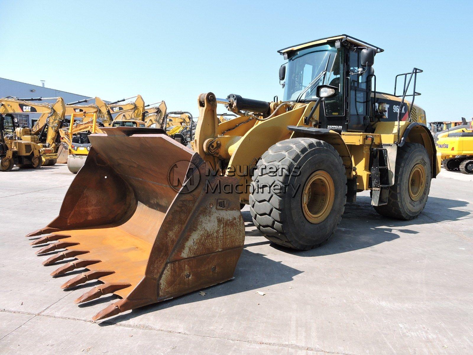 фронтальный погрузчик CATERPILLAR 966K