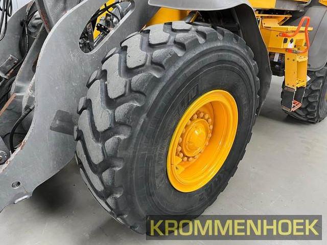 фронтальный погрузчик VOLVO L70H