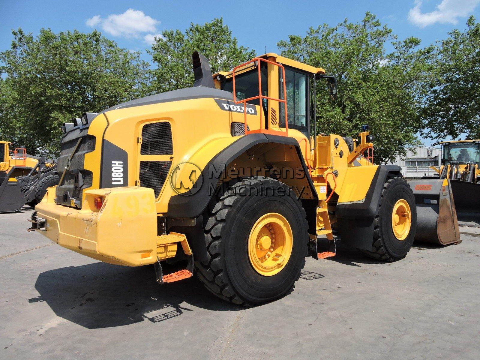 фронтальный погрузчик VOLVO L180H