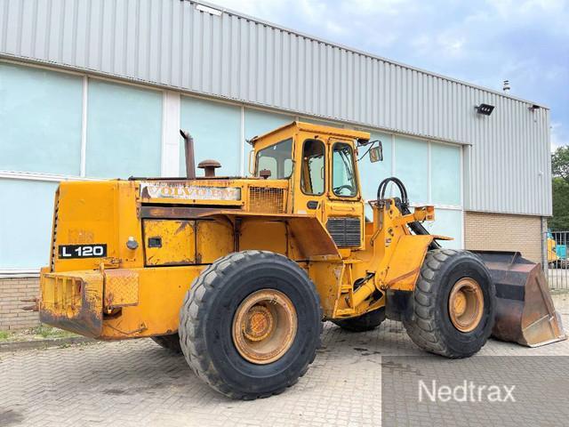 фронтальный погрузчик VOLVO L 120