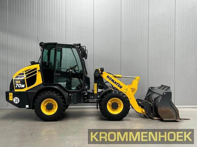 фронтальный погрузчик KOMATSU WA70M-8E0