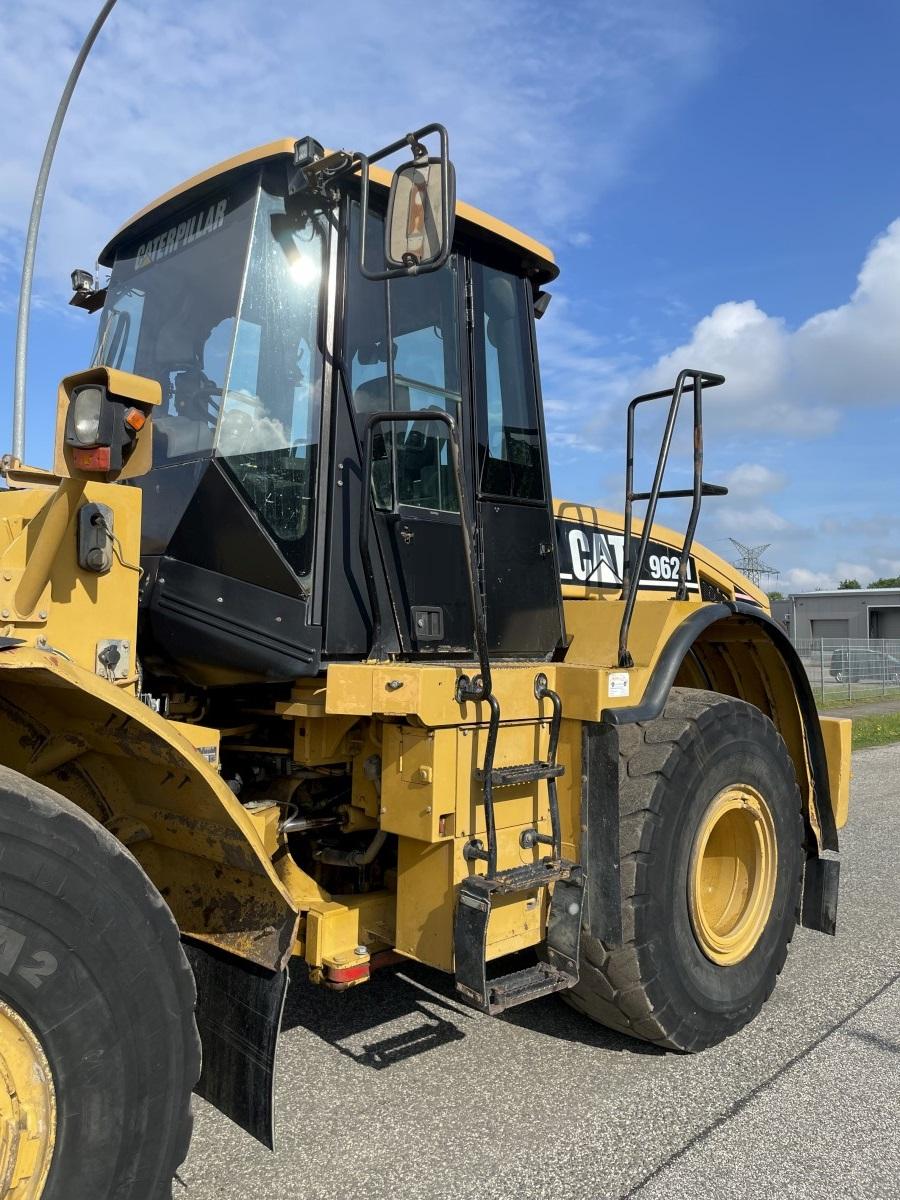 фронтальный погрузчик CATERPILLAR 962H