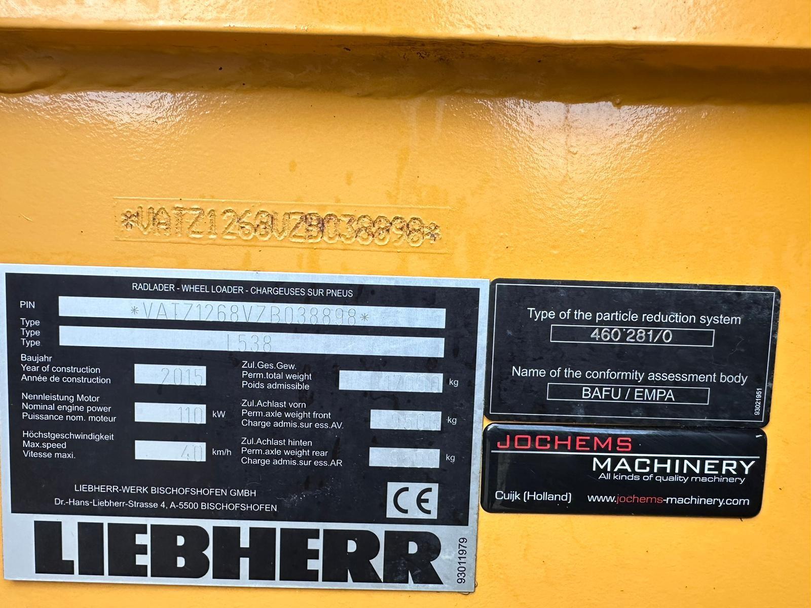 фронтальный погрузчик LIEBHERR L 538