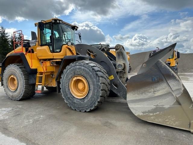 фронтальный погрузчик VOLVO L260H