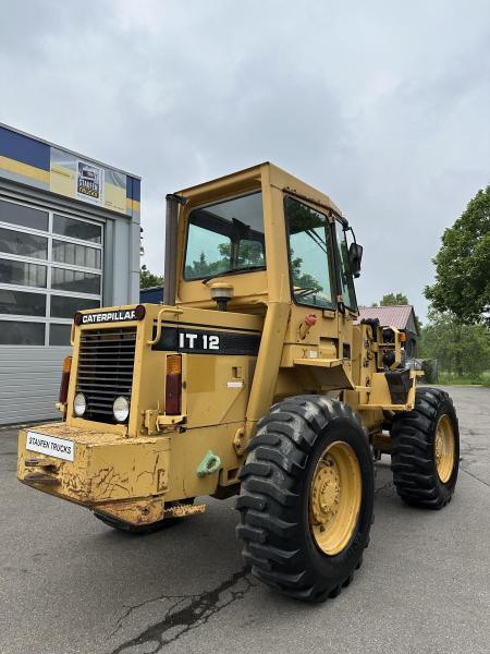 фронтальный погрузчик CATERPILLAR IT 12 F