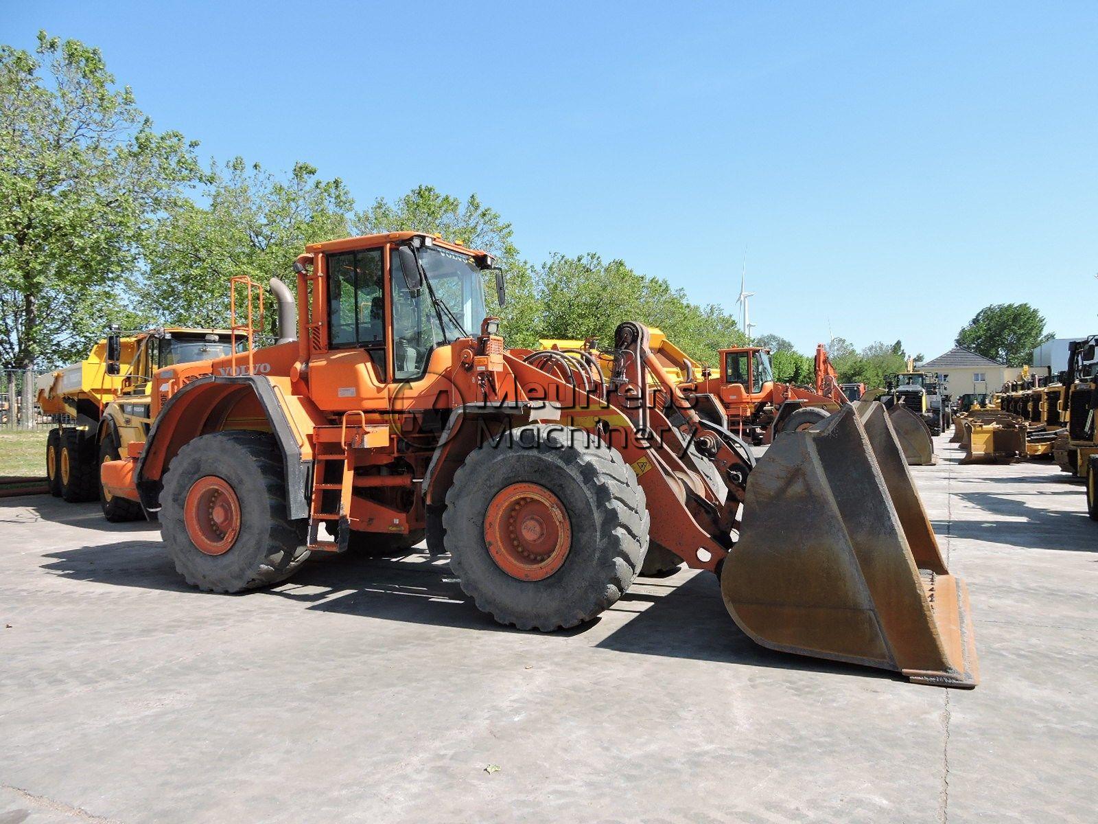 фронтальный погрузчик VOLVO L180F