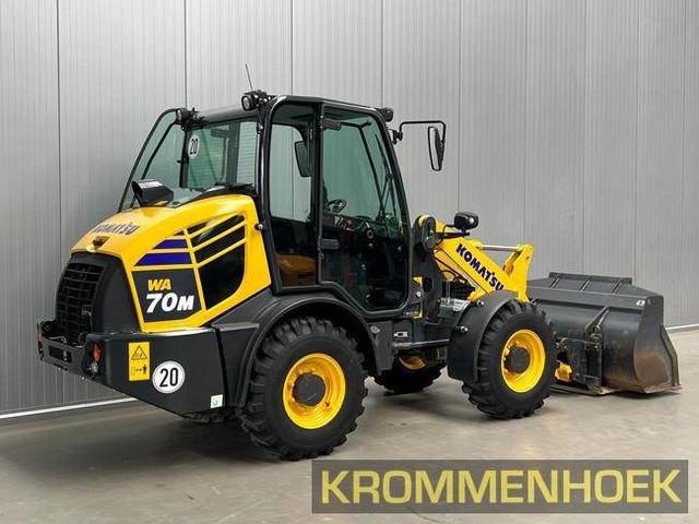 фронтальный погрузчик KOMATSU WA70M-8E0