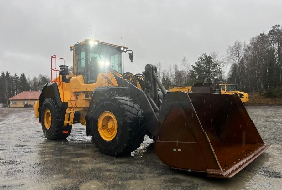 фронтальный погрузчик VOLVO L180H