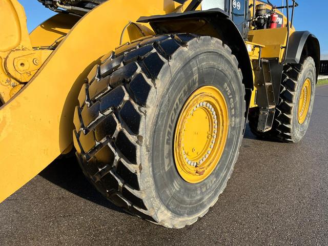 фронтальный погрузчик CATERPILLAR 982M