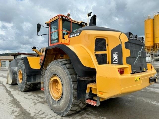 фронтальный погрузчик VOLVO L260H