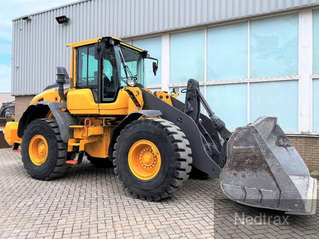 фронтальный погрузчик VOLVO L90H