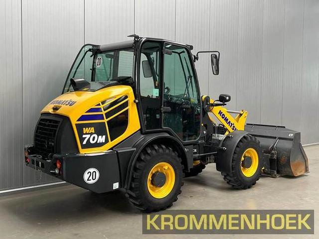 фронтальный погрузчик KOMATSU WA70M-8E0