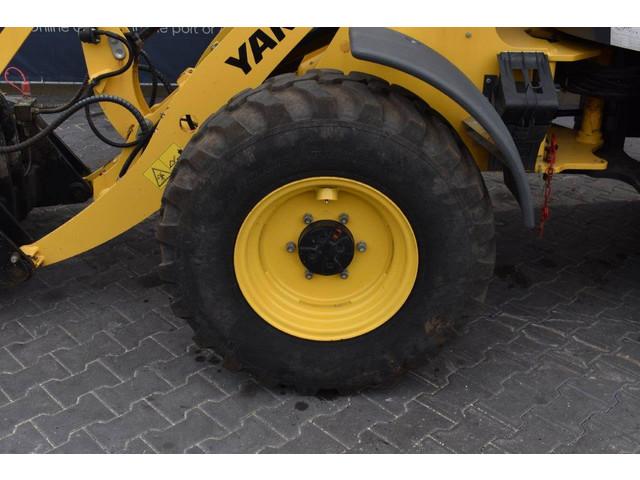 фронтальный погрузчик YANMAR V65