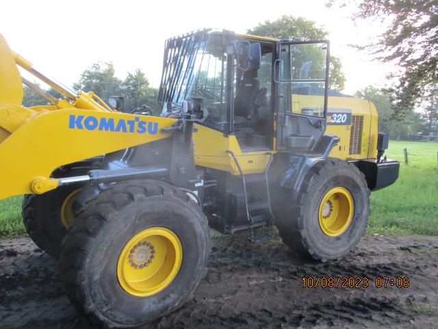 фронтальный погрузчик KOMATSU WA 320-3