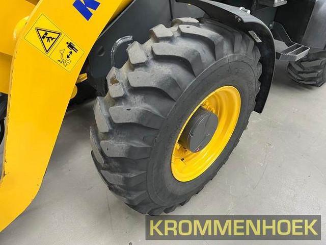 фронтальный погрузчик KOMATSU WA70M-8E0