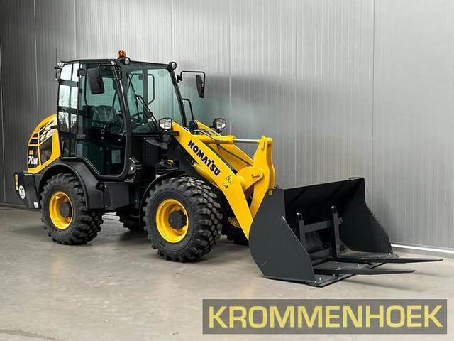 фронтальный погрузчик KOMATSU WA70M-8E0