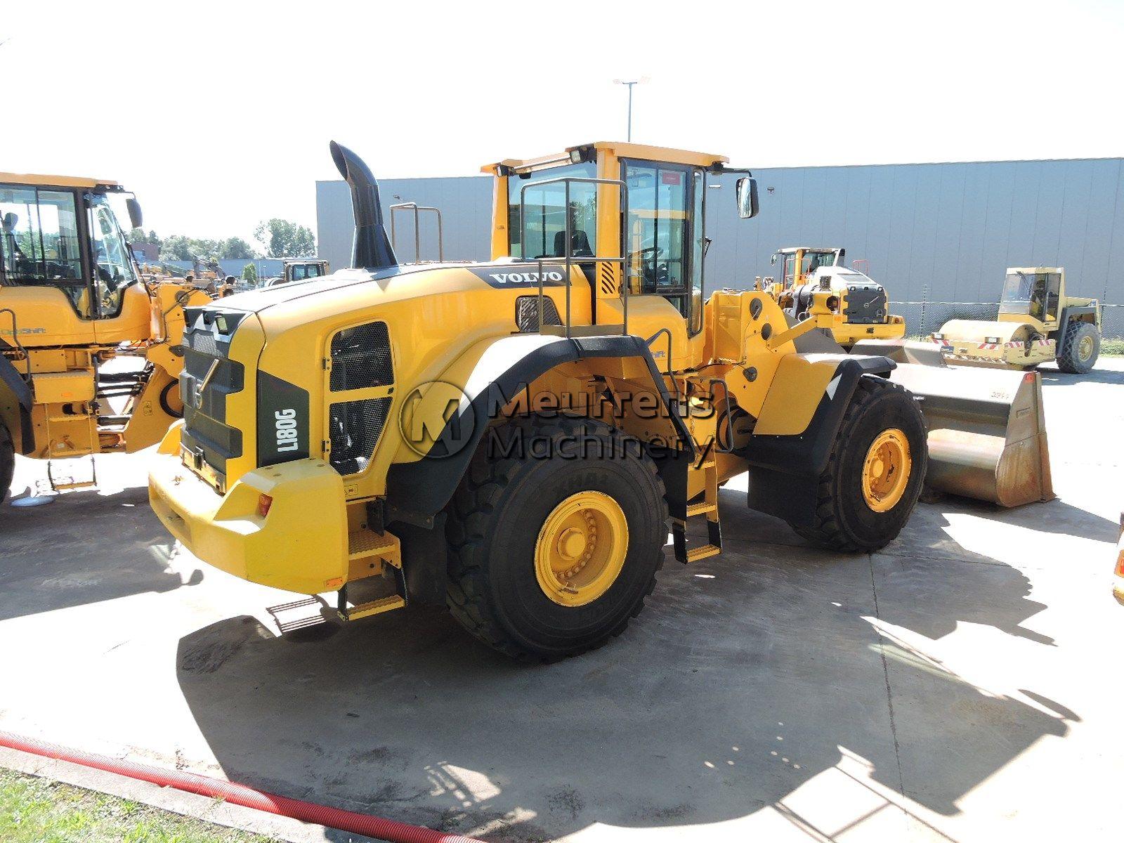 фронтальный погрузчик VOLVO L180G