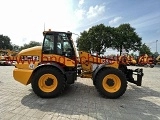 фронтальный погрузчик JCB TM 320