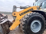 фронтальный погрузчик LIEBHERR L 586