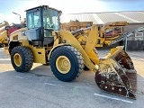 фронтальный погрузчик CATERPILLAR 930M