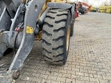 фронтальный погрузчик VOLVO L90F