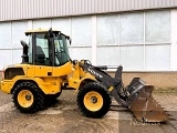 фронтальный погрузчик VOLVO L30G