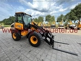 фронтальный погрузчик JCB 409