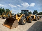 фронтальный погрузчик CATERPILLAR 962M