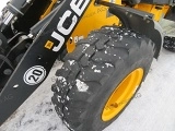 фронтальный погрузчик JCB 407