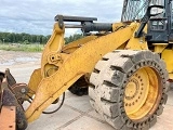 фронтальный погрузчик CATERPILLAR 966M