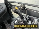 фронтальный погрузчик KOMATSU WA70M-8E0