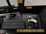 фронтальный погрузчик KOMATSU WA80M-8E0