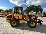 фронтальный погрузчик JCB 407