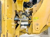 фронтальный погрузчик CATERPILLAR 962M