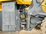 фронтальный погрузчик KOMATSU WA600-8