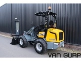 фронтальный погрузчик Giant G2500HD