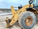 фронтальный погрузчик CATERPILLAR 962M