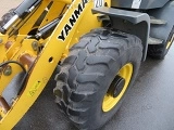 фронтальный погрузчик YANMAR V 80