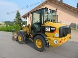 фронтальный погрузчик CATERPILLAR 906M