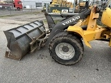 фронтальный погрузчик VOLVO L 30