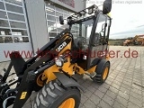 фронтальный погрузчик JCB 403