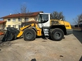 фронтальный погрузчик LIEBHERR L 566