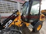 фронтальный погрузчик JCB 407