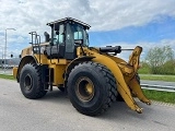 фронтальный погрузчик CATERPILLAR 966K